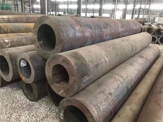 嘉鱼42CrMo厚壁钢管现货批发价